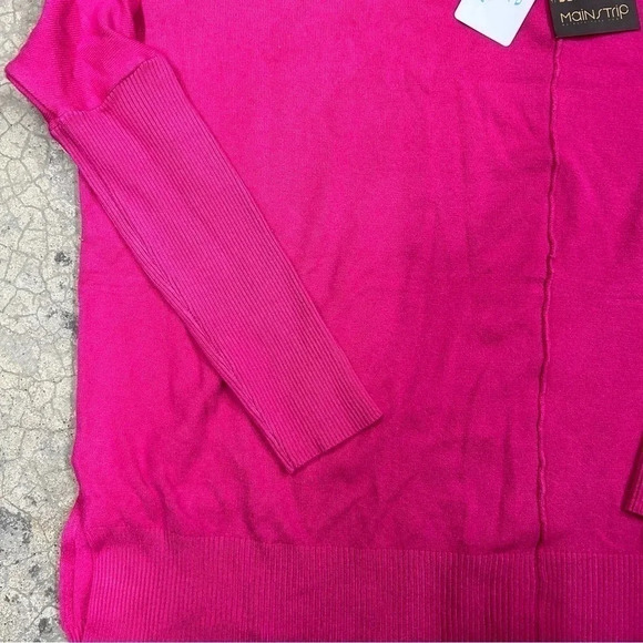 NWT Main Strip Hi Lo Sweater Women’s Small‎ Fushia Style LL20346 Side Slits - Picture 7 of 9